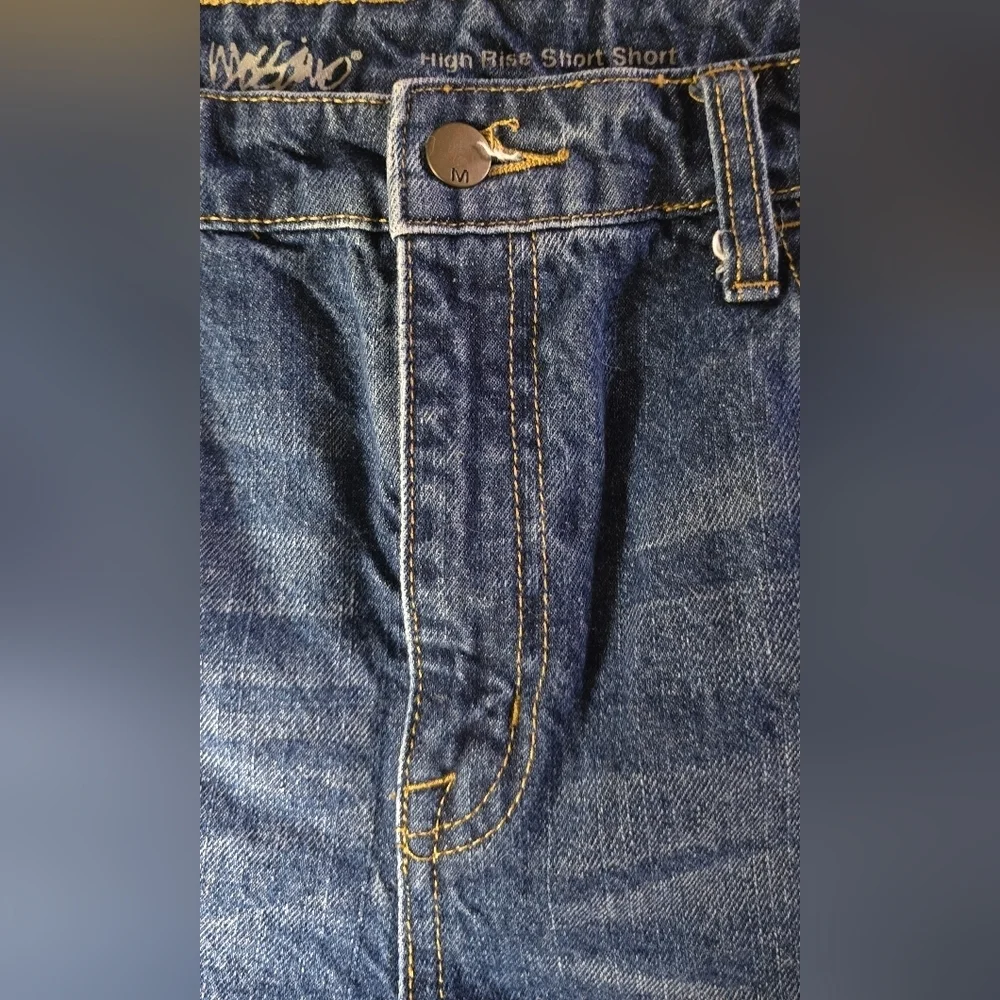 Mossimo Supply Co. High-Rise Distressed Denim Short Shorts, Size 14/32